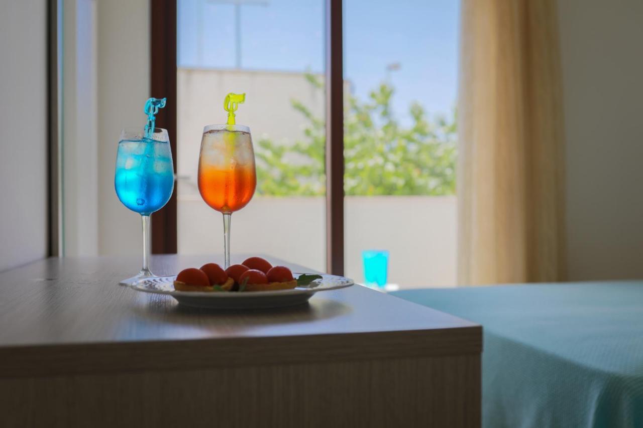 Hotel Corallo Torre Santa Sabina Eksteriør billede
